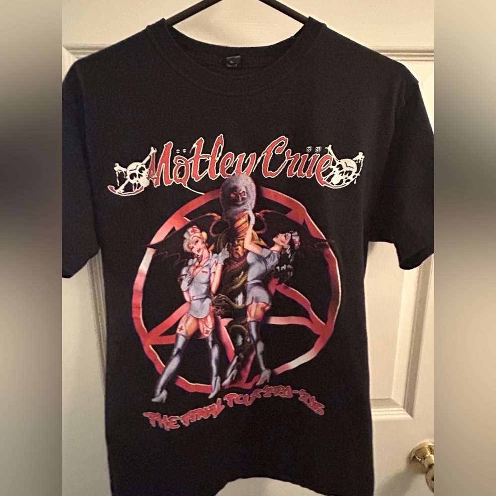 Motley Crue Final Tour 1981-2015 shirt